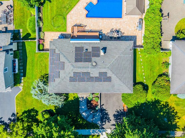 9 Cortland Avenue, Jericho, NY 11753