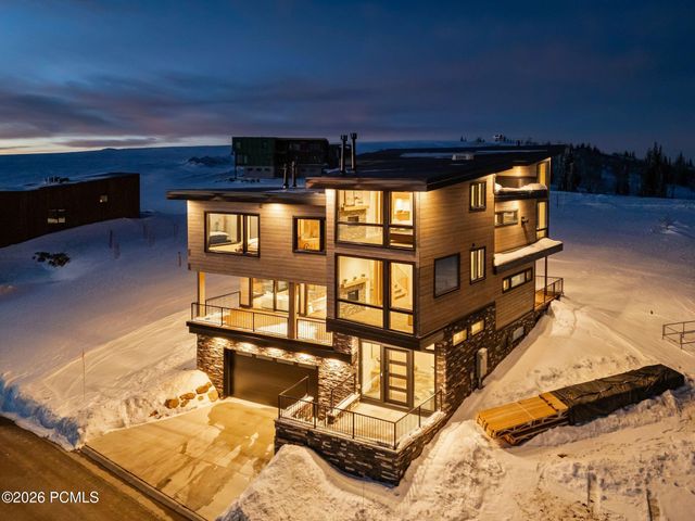 8526 Overlook Drive, Eden, UT 84310