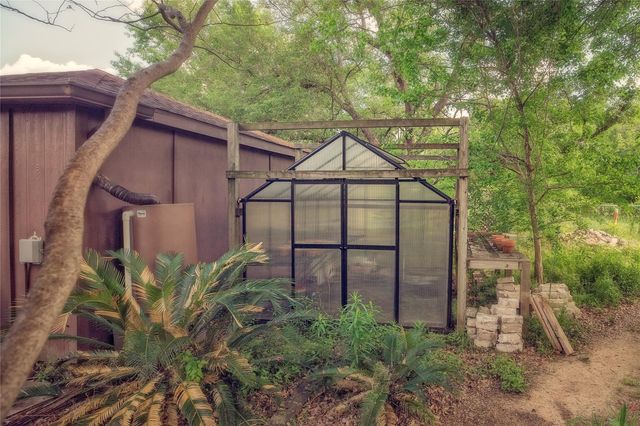 13927 Lynnwood Lane, Sugar Land, TX 77498