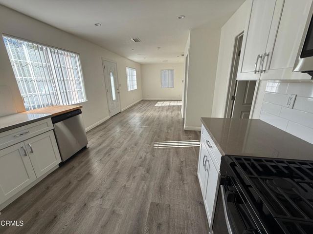 154 S Grand Oaks Avenue, Pasadena, CA 91107