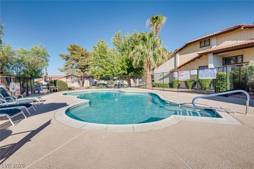 5242 Dickens Drive, Las Vegas, NV 89119 — photo 3