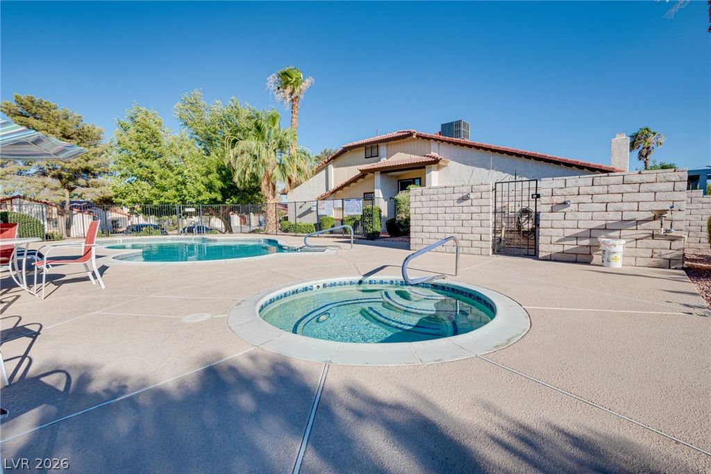 5242 Dickens Drive, Las Vegas, NV 89119 — photo 4