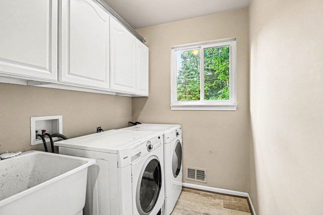 2637 Konrad Court, Auburn Hills, MI 48326