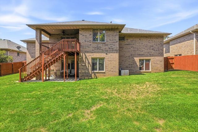 5106 S Burrows Avenue, Springfield, MO 65810