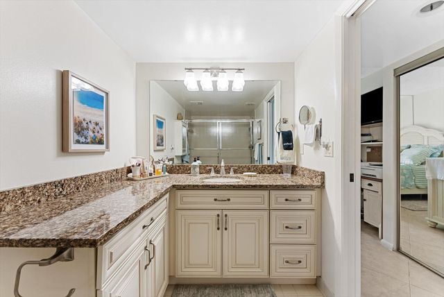 11282 Green Lake Drive 204, Boynton Beach, FL 33437