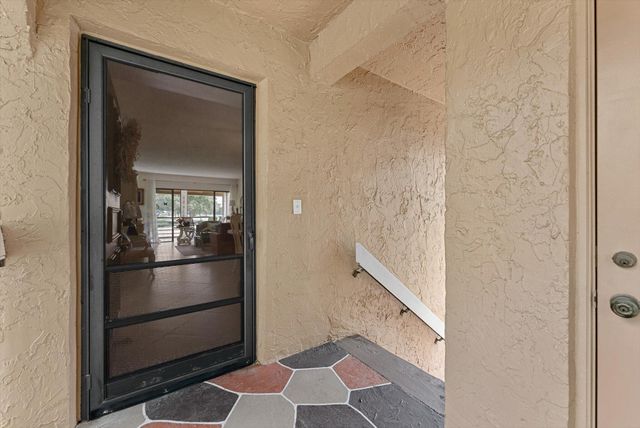 11282 Green Lake Drive 204, Boynton Beach, FL 33437