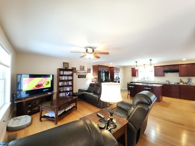 21 Sedlari Way, Alton, NH 03810