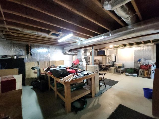 21 Sedlari Way, Alton, NH 03810