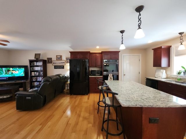 21 Sedlari Way, Alton, NH 03810