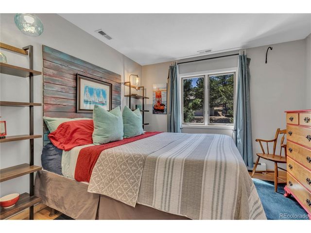 8444 Stoneridge Ter, Boulder, CO 80302