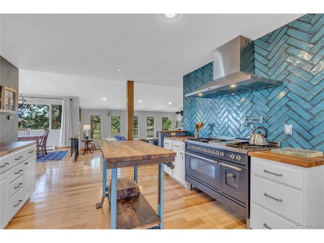8444 Stoneridge Ter, Boulder, CO 80302