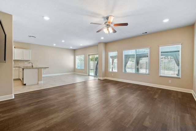 2327 N Shady Street, Visalia, CA 93291