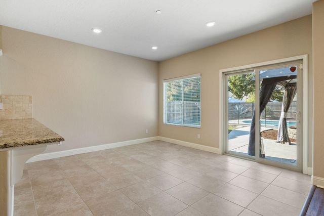 2327 N Shady Street, Visalia, CA 93291