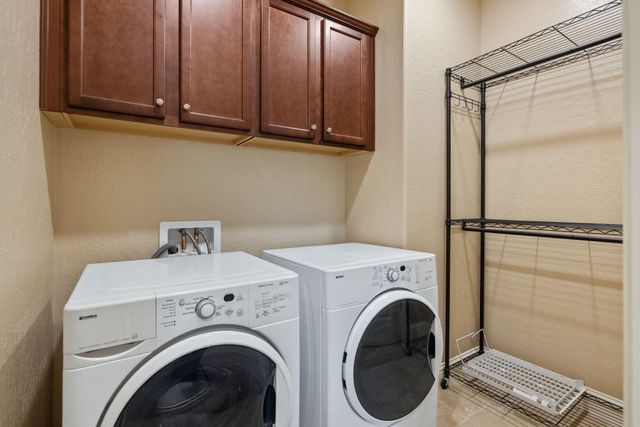 2327 N Shady Street, Visalia, CA 93291