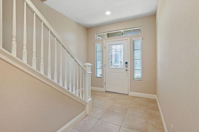 2327 N Shady Street, Visalia, CA 93291