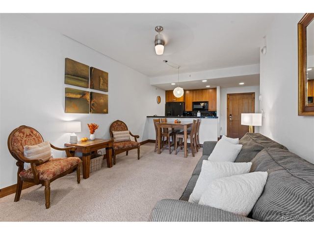 34 Highfield Trl 203, Breckenridge, CO 80424