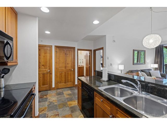 34 Highfield Trl 203, Breckenridge, CO 80424