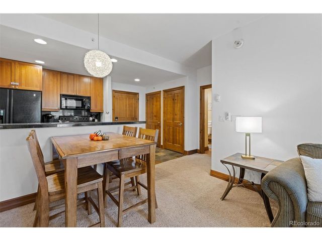 34 Highfield Trl 203, Breckenridge, CO 80424