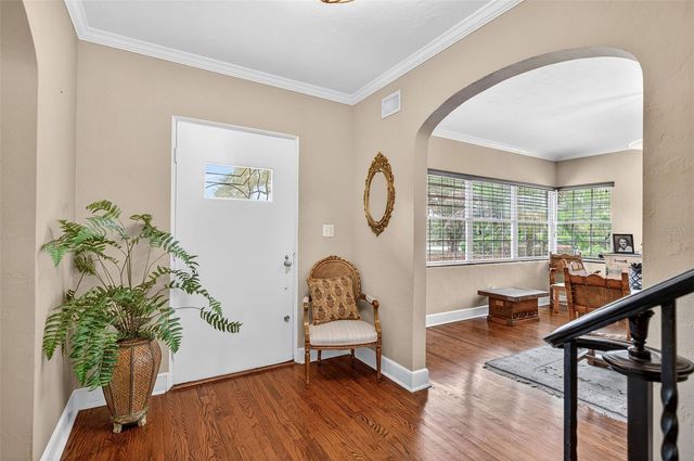 830 LAKE DAVIS DRIVE, Orlando, FL 32806