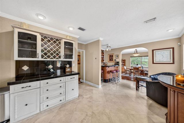 830 LAKE DAVIS DRIVE, Orlando, FL 32806