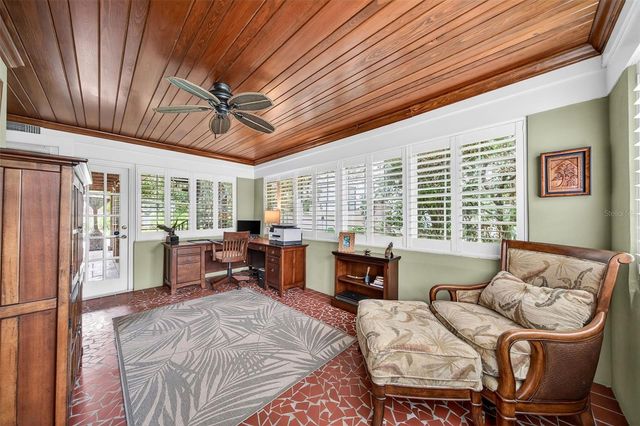 830 LAKE DAVIS DRIVE, Orlando, FL 32806