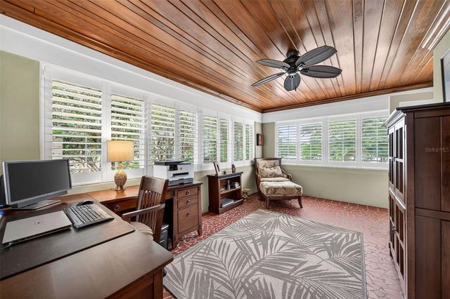 830 LAKE DAVIS DRIVE, Orlando, FL 32806