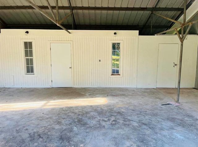 142 County Road 322, Cleveland, TX 77327