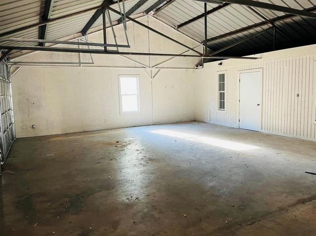 142 County Road 322, Cleveland, TX 77327