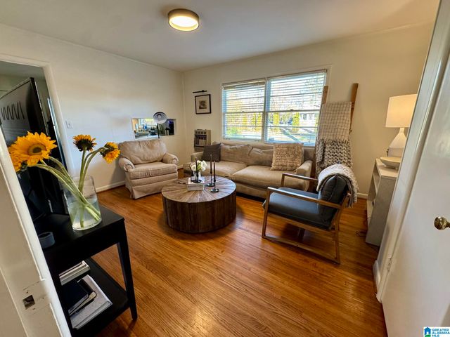 2529 YORKMONT DRIVE, Vestavia Hills, AL 35226