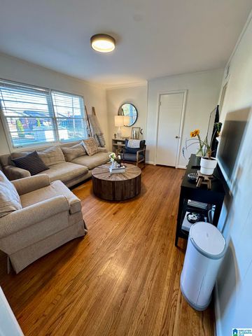 2529 YORKMONT DRIVE, Vestavia Hills, AL 35226