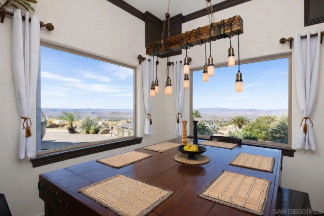 8022 Wesley Rd, Joshua Tree, CA 92252