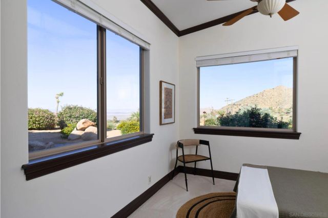 8022 Wesley Rd, Joshua Tree, CA 92252