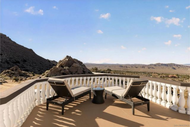 8022 Wesley Rd, Joshua Tree, CA 92252