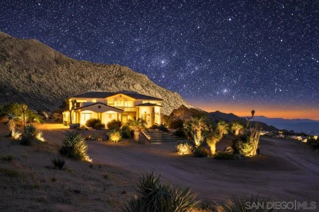 8022 Wesley Rd, Joshua Tree, CA 92252