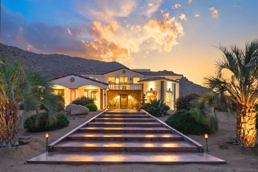 8022 Wesley Rd, Joshua Tree, CA 92252