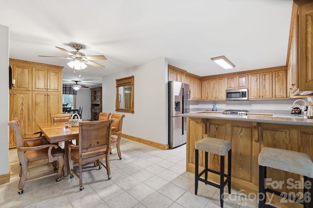 1916 Mcintyre Road, Wingate, NC 28174