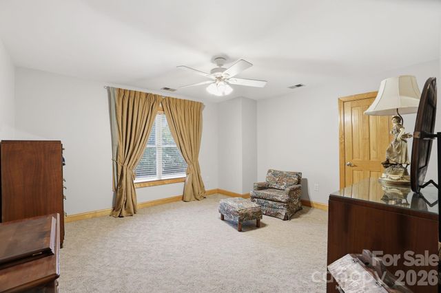 1916 Mcintyre Road, Wingate, NC 28174