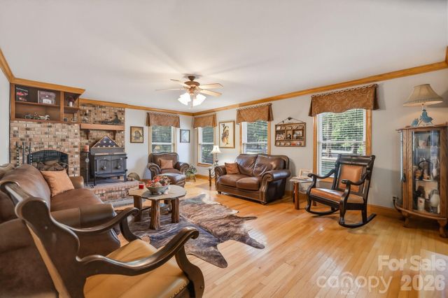 1916 Mcintyre Road, Wingate, NC 28174