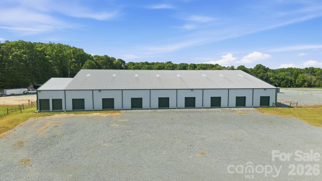 1916 Mcintyre Road, Wingate, NC 28174