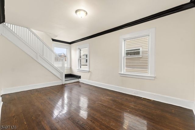 162 Columbia Ave, Newark City, NJ 07106