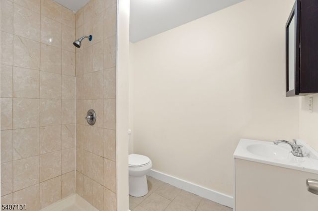 162 Columbia Ave, Newark City, NJ 07106