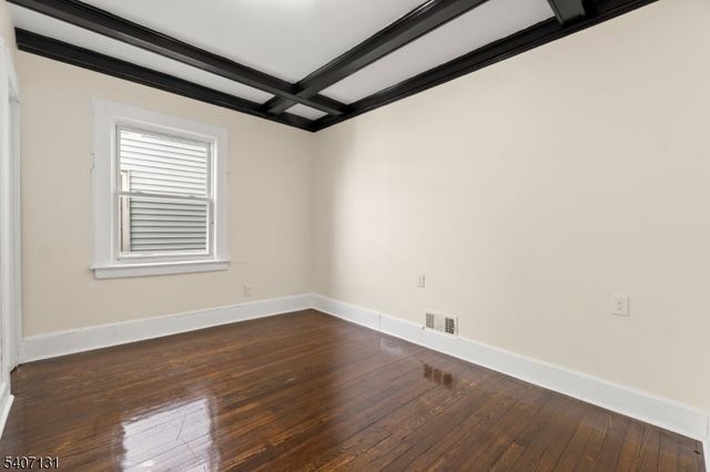 162 Columbia Ave, Newark City, NJ 07106