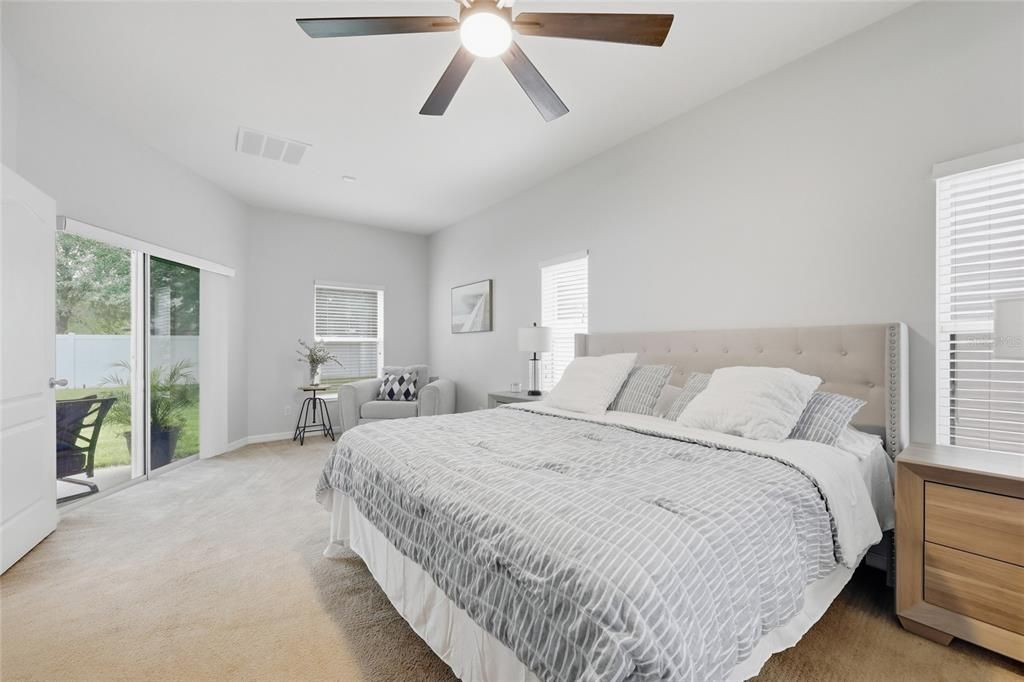 Image 14 of property listing at 9117 OAK COMMONS WAY, Orlando, FL 32832