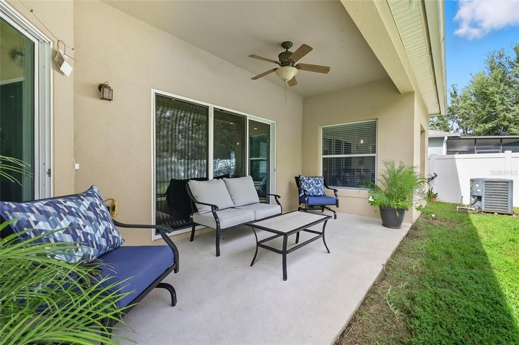 Image 32 of property listing at 9117 OAK COMMONS WAY, Orlando, FL 32832