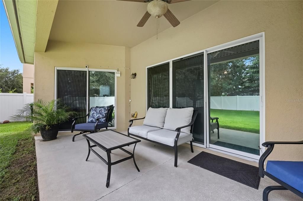 Image 33 of property listing at 9117 OAK COMMONS WAY, Orlando, FL 32832