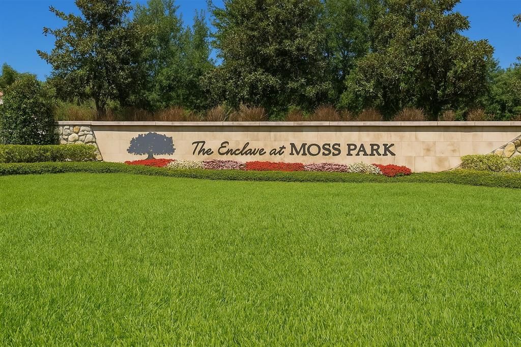 Image 39 of property listing at 9117 OAK COMMONS WAY, Orlando, FL 32832