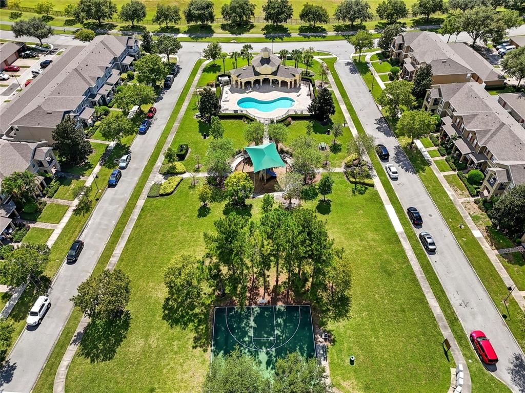 Image 41 of property listing at 9117 OAK COMMONS WAY, Orlando, FL 32832