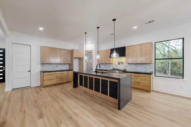 4109 Rupert Street, Dallas, TX 75212