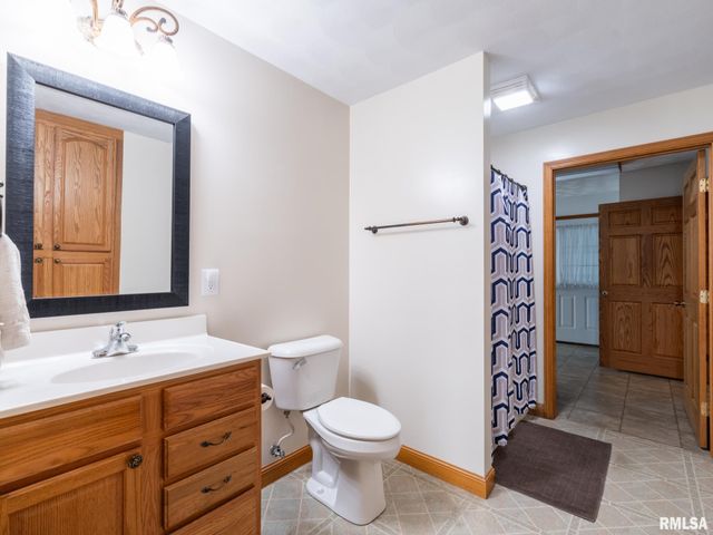 104 CONAGHAN Drive, Groveland, IL 61535