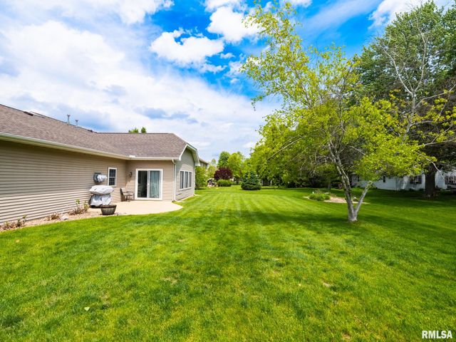 104 CONAGHAN Drive, Groveland, IL 61535